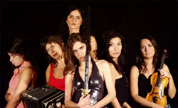 China Cruel — artista musical para eventos