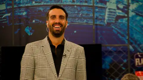Flavio Azzaro — conductor/a para eventos