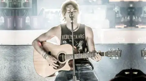 Patricio Guevara — artista musical para eventos