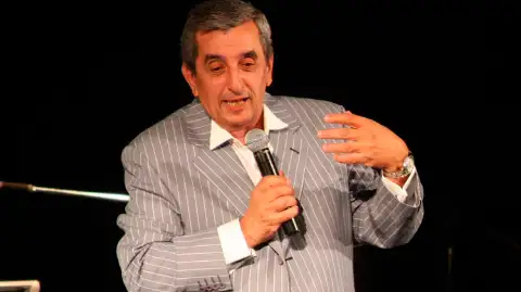 El Negro Álvarez — humorista para eventos