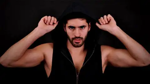 Gianluca Ullua — artista musical para eventos