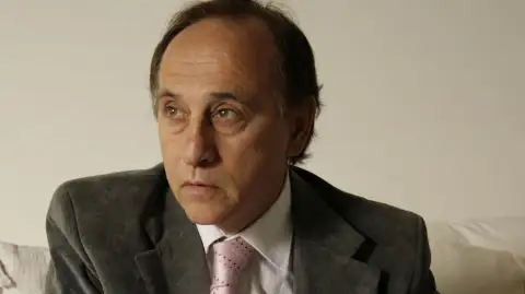 Dr. Adrián Sapetti — orador para eventos