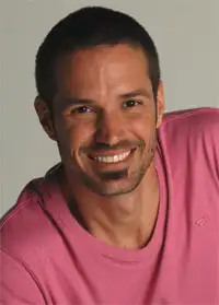 Alejandro Lacroix — conductor/a para eventos