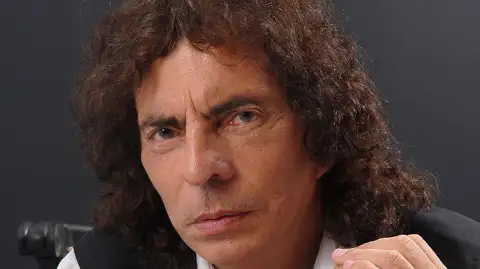 Alejandro Dolina — conductor/a para eventos