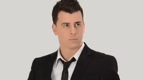 Ariel Dávila — conductor/a para eventos
