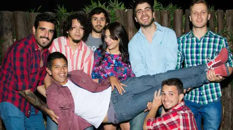 Hakumbia Matata — artista musical para eventos