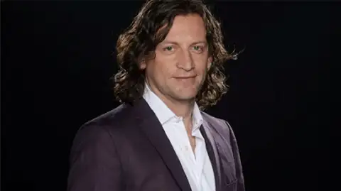 Jorge Vázquez — artista musical para eventos