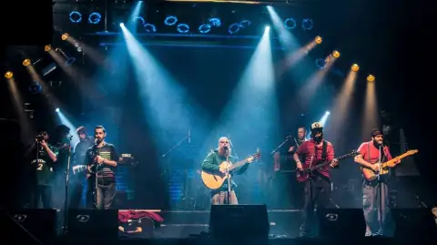 Cuatro Pesos de Propina — artista musical para eventos