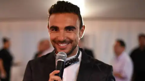 Khaled Hallar — conductor/a para eventos