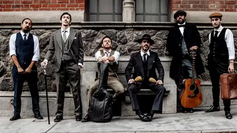 Andando Descalzo — artista musical para eventos