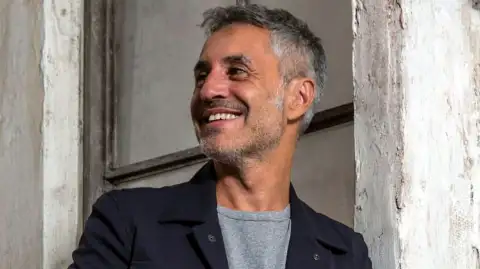 Sergio Dalma — artista musical para eventos