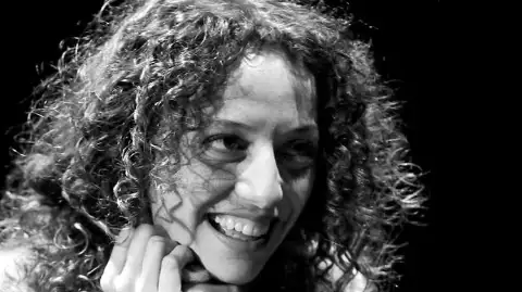 Luna Monti — artista musical para eventos