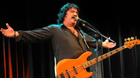 Alejandro Medina — artista musical para eventos