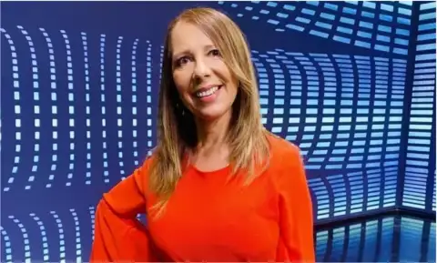 Laura Di Marco — orador para eventos