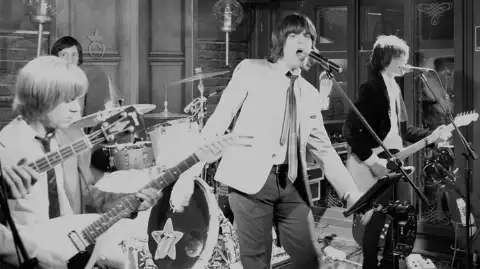 The Rolling Star — artista musical para eventos