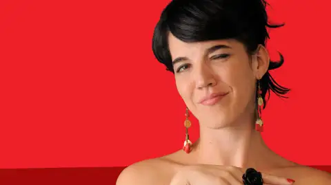 Natalia Carulias — humorista para eventos