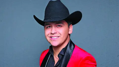 Christian Nodal — artista musical para eventos