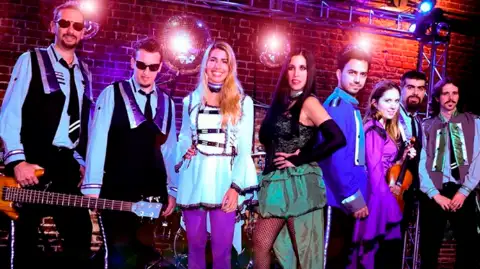 Celebration — artista musical para eventos