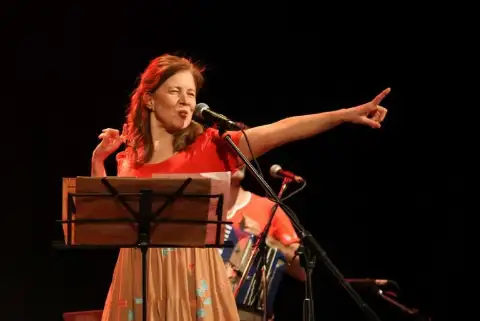 Mariana Baggio — artista para eventos