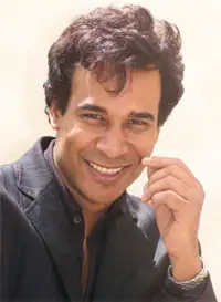 Julio Sabala — humorista para eventos