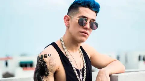 Lenny Tavárez — artista musical para eventos