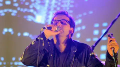 Walk On – Tributo a U2 — artista musical para eventos
