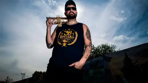 Hugo Lobo — artista musical para eventos