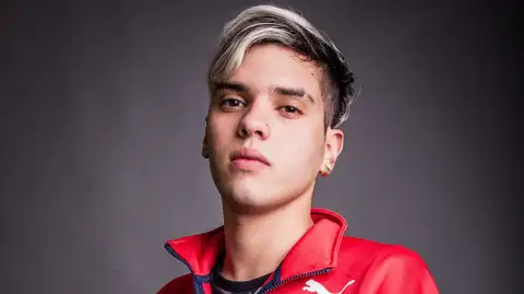 Dani Ribba — artista musical para eventos