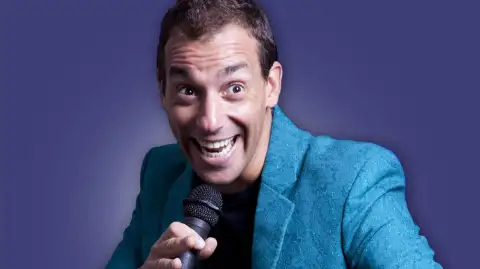 Maxi de la Cruz — conductor/a para eventos