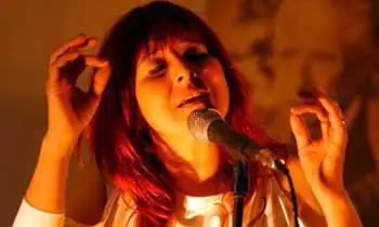 Adriana Tula — artista musical para eventos