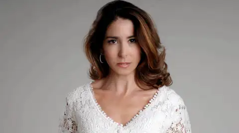 Laura Novoa — actriz para eventos
