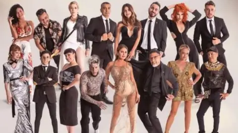 El Hotel de los Famosos — artista para eventos