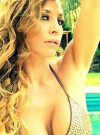 Alejandra Lai — modelo para eventos