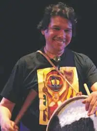Yuca Cordoba — artista musical para eventos