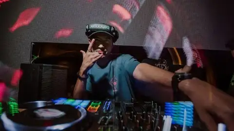 DJ NEF — DJ para eventos