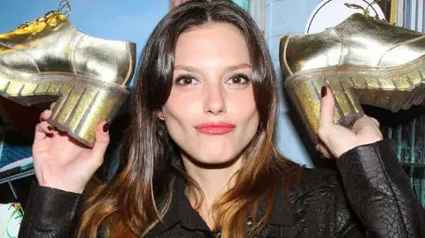 Manuela Pal — actriz para eventos