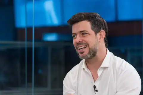 José Bianco — conductor/a para eventos