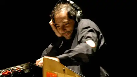Alejandro Pont Lezica — artista musical para eventos