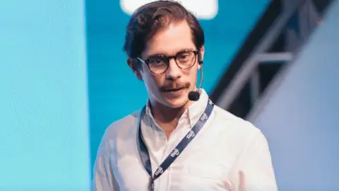 Nicolás Fernández Miranda — orador para eventos