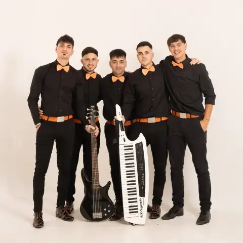 Naranja Dulce — artista musical para eventos