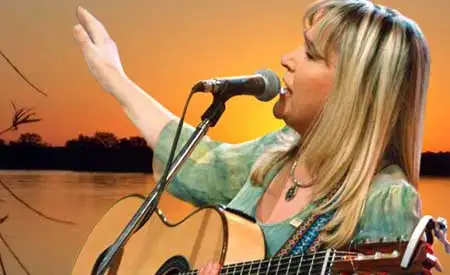 Gabriela Roldan — artista musical para eventos