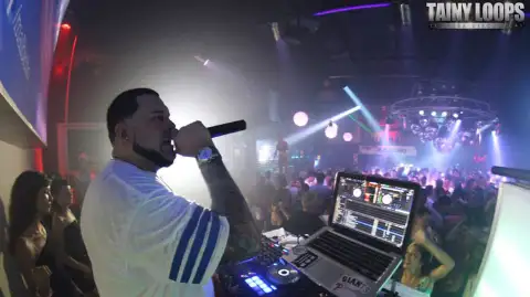TainyLoops «El Vibra Discotecas» — DJ para eventos