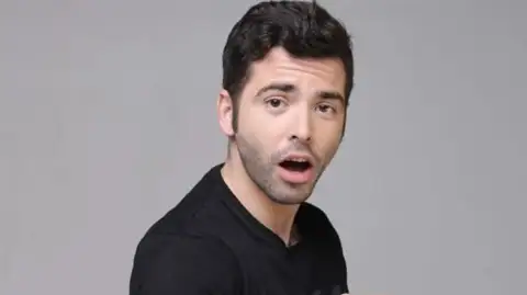 Nazareno Casero — actor para eventos