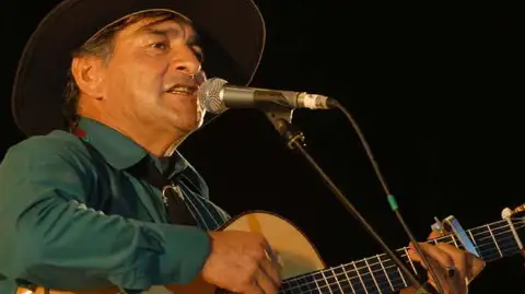 Pochi Chávez — humorista para eventos