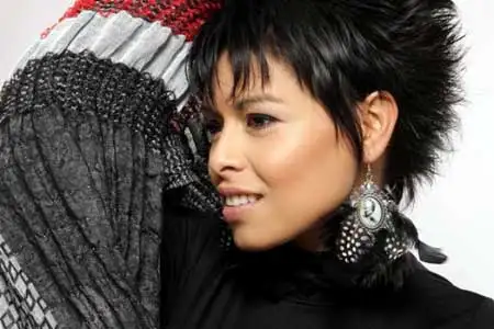 Deolinda Sosa — artista musical para eventos