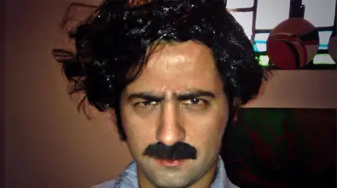 Pablo Escobero, el porrón del mal — humorista para eventos