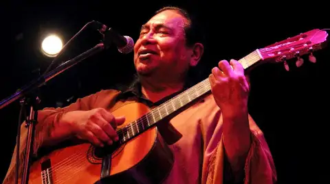 Tomás Lipán — artista musical para eventos